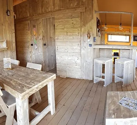 Luxury tent Cerza Safari Hermival-les-Vaux