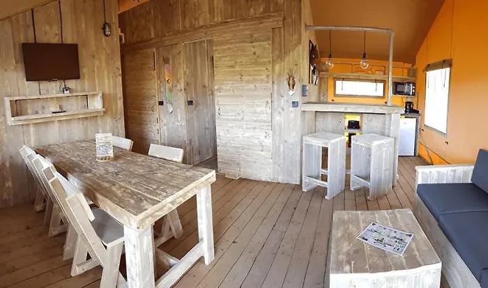 Luxe tent Cerza Safari Hermival-les-Vaux